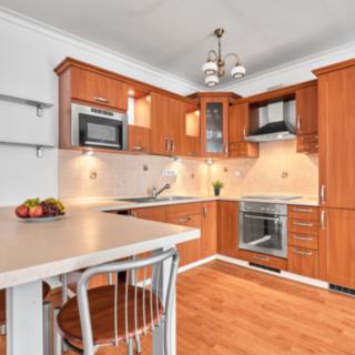 Prodej bytu 3+kk 108 m² Karlovy Vary, Raisova