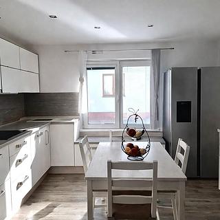 Prodej rodinného domu 179 m&sup2; Karlovy Vary