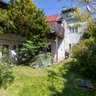 Prodej rodinného domu 240 m² Velká Hleďsebe