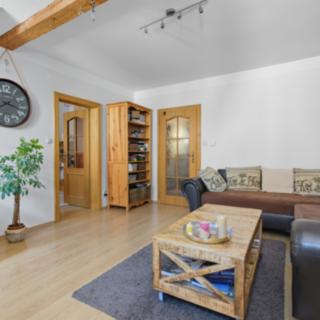 Prodej bytu 3+1 72 m² Karlovy Vary, Bulharská