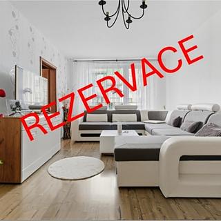 Prodej bytu 3+1 74 m² Karlovy Vary Drahovice, Vítězná