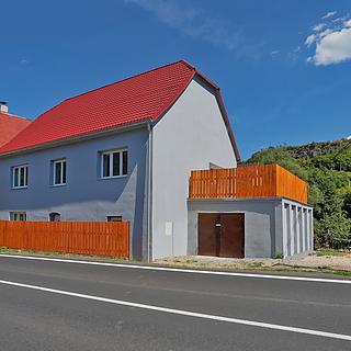 Prodej rodinného domu 200 m&sup2; Stráž nad Ohří