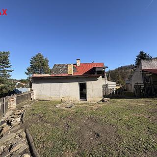 Prodej stavební parcely 358 m² Žlutice, Poděbradova