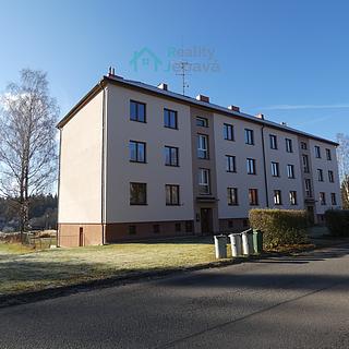 Prodej bytu 3+1 71 m² Svratka