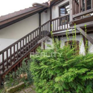 Pronájem bytu 3+1 102 m² České Budějovice 1, Plachého