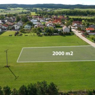 Prodej stavební parcely 2 000 m² Lipí