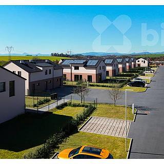 Prodej bytu 3+kk 86 m² Štětí Radouň