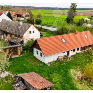 Prodej rodinného domu 121 m² Veliny