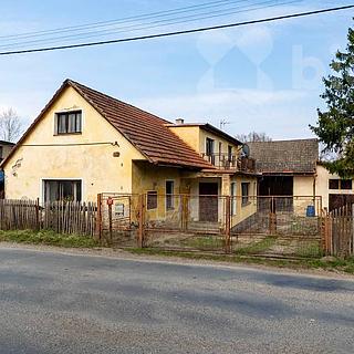 Prodej rodinného domu 130 m&sup2; Bystřice