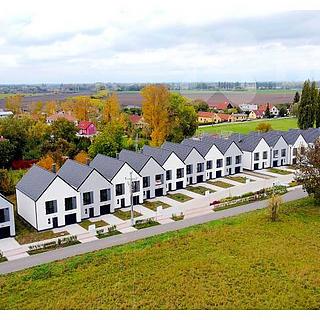 Prodej rodinného domu 166 m² Pečky Velké Chvalovice, Za Statkem