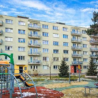 Pronájem bytu 2+1 50 m&sup2; Zlín