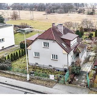 Prodej rodinného domu 200 m&sup2; Švihov