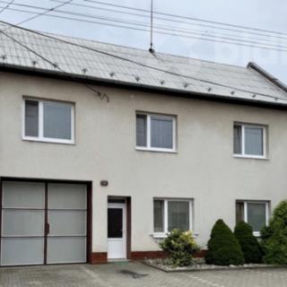 Prodej hotelu a penzionu 326 m² Bánov