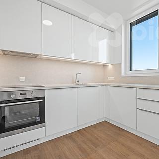 Pronájem bytu 2+kk 54 m² Kladno Kročehlavy, Americká