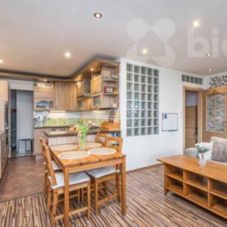 Prodej bytu 4+kk 99 m² Kladno