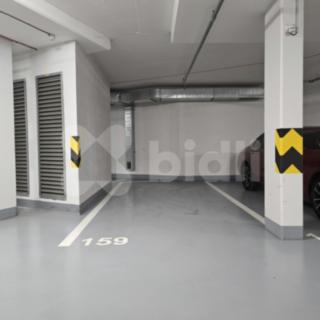 Prodej garáže 32 m² Praha Libeň, Březenská