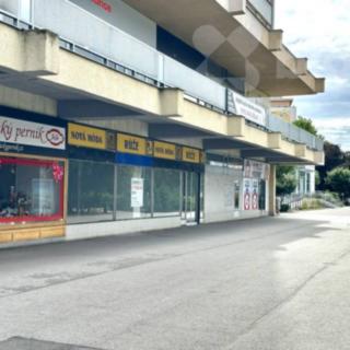 Pronájem obchodu 240 m² Pardubice Zelené Předměstí, Palackého třída