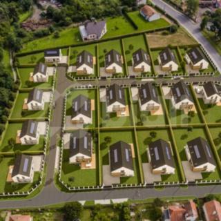 Prodej stavební parcely 794 m² Dýšina