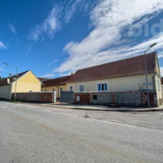 Prodej rodinného domu 200 m² Temelín