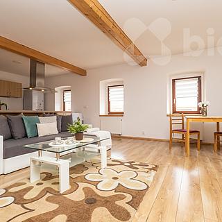 Prodej rodinného domu 318 m² Vraclav