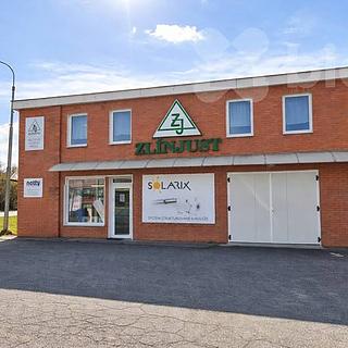 Pronájem rodinného domu 102 m&sup2; Zlín