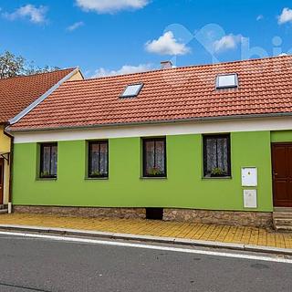 Prodej rodinného domu 102 m² Slavonice, Dačická