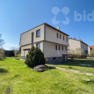 Prodej rodinného domu 292 m² Čejetice