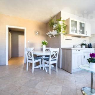 Prodej bytu 2+1 78 m² Praha Letňany, Rýmařovská