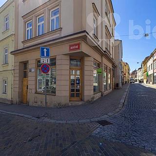 Pronájem obchodu 28 m² Znojmo, Dolní Česká