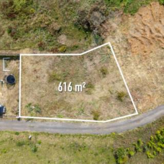 Prodej stavební parcely 616 m² Dubí Mstišov, Podkrušnohorská