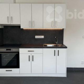Pronájem bytu 1+kk a garsoniéry 23 m² Šternberk, náměstí Svobody