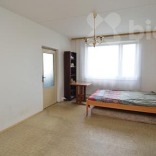 Prodej bytu 2+1 65 m² Praha Lhotka, Čimelická
