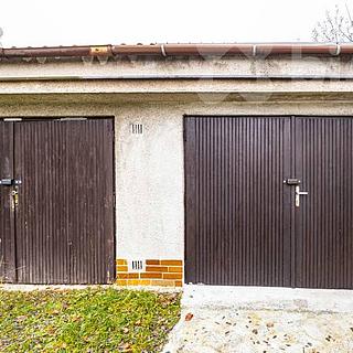 Prodej garáže 24 m² Chrást, Družstevní