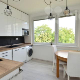 Pronájem bytu 4+1 83 m² Praha Modřany, Mladenovova