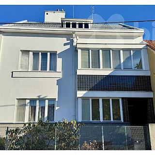 Prodej rodinného domu 265 m² Bystřice pod Hostýnem, Sušilova