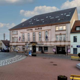 Prodej hotelu a penzionu 1 830 m² Jičín Valdické Předměstí, Žižkovo náměstí
