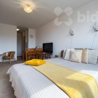 Prodej bytu 1+kk a garsoniéry 42 m² Praha Bohnice, Poznaňská