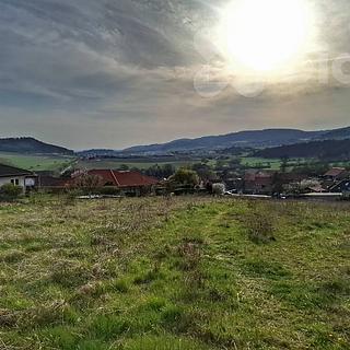 Prodej stavební parcely 1 537 m² Králův Dvůr