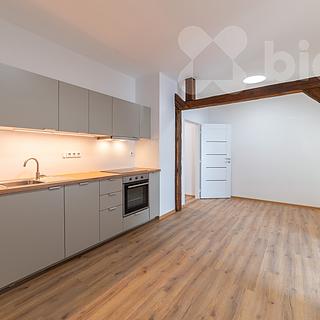 Pronájem bytu 1+1 48 m² Vizovice