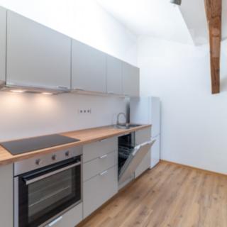 Pronájem bytu 2+kk 53 m² Vizovice, Masarykovo nám.