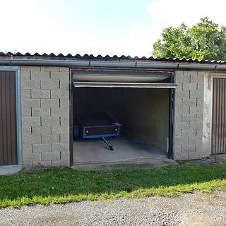 Prodej garáže 19 m² Kněževes