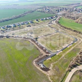 Prodej stavební parcely 992 m² Vrskmaň