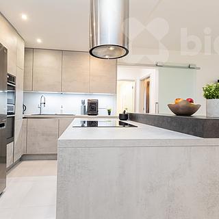 Prodej bytu 3+kk 80 m² Praha Dolní Chabry, Poštova