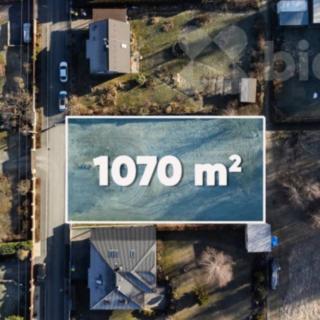 Prodej stavební parcely 1070 m² Kunice