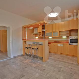 Pronájem bytu 3+kk 85 m² Ostrava