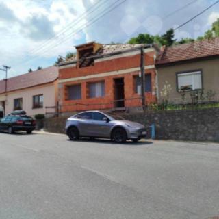 Prodej rodinného domu 140 m² Mokrá-Horákov