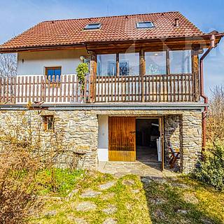 Prodej rodinného domu 115 m² Strážov Splž