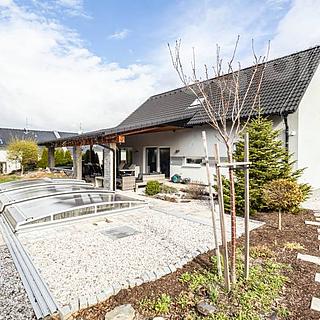 Prodej rodinného domu 180 m&sup2; Stehelčeves