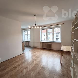 Pronájem bytu 2+kk 51 m² Praha