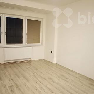 Pronájem bytu 3+1 110 m² Prostějov, nám. Spojenců